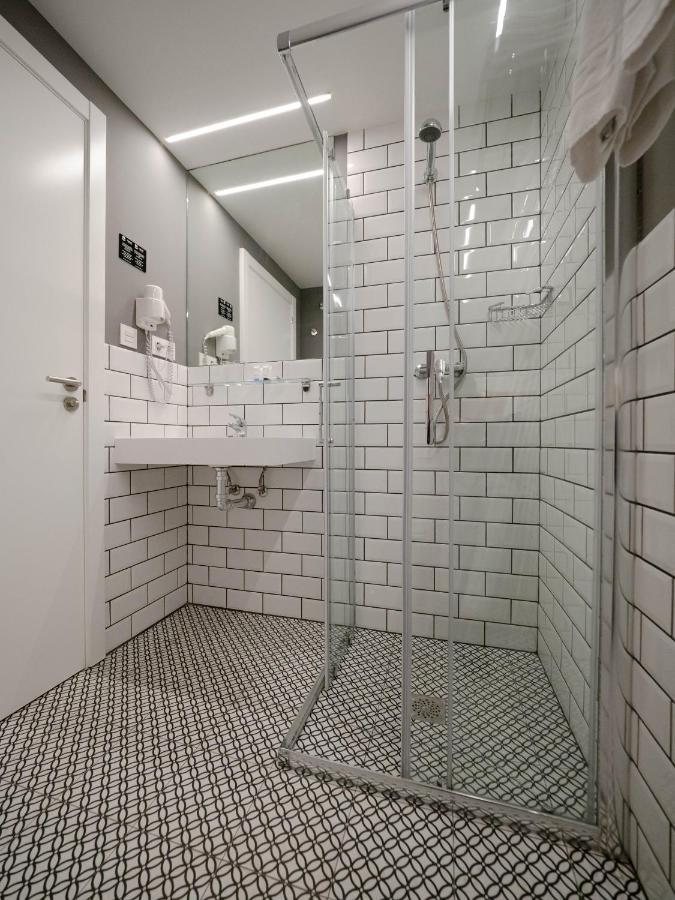 Rener Hotel Los Campones 기욘 외부 사진