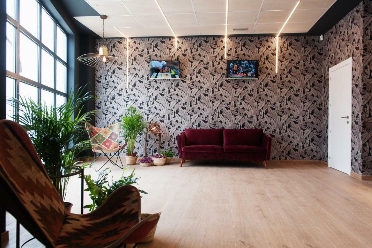 Rener Hotel Los Campones 기욘 외부 사진